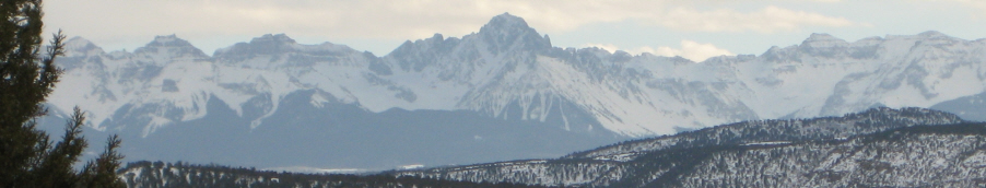 MtSneffels.jpg (114055 bytes)